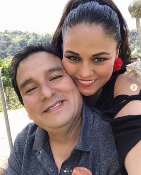 Dina Páucar se compromete tras casi 30 años de relación con Rubén Sánchez