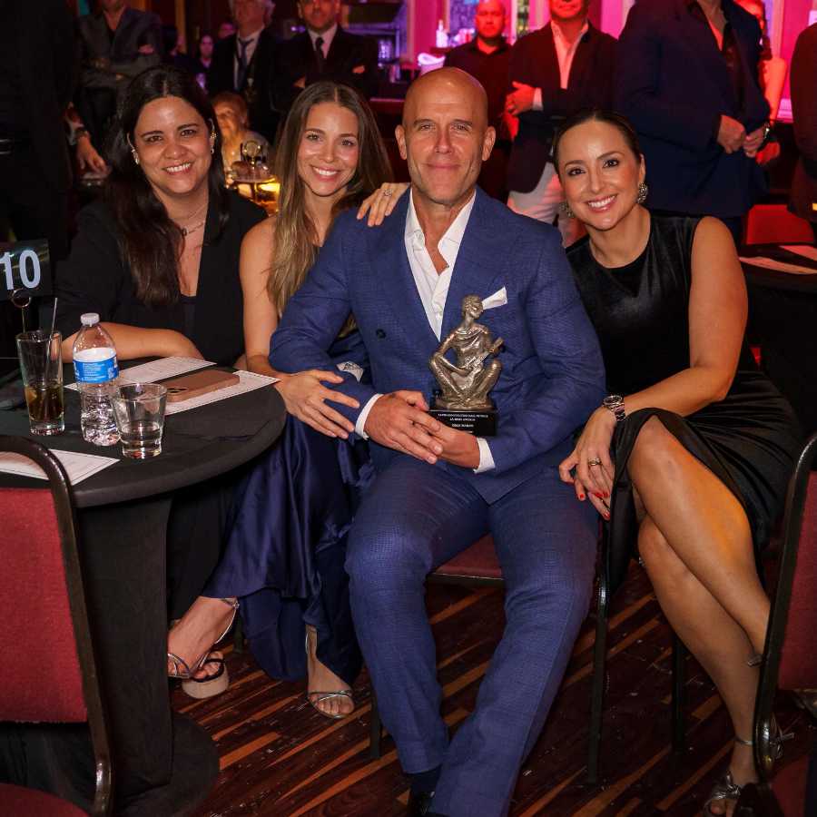 GIAN MARCO INGRESA AL SALÓN DE LA FAMA DE LOS COMPOSITORES LATINOS EN LA DECIMOTERCERA EDICIÓN DE LOS PREMIOS LA MUSA