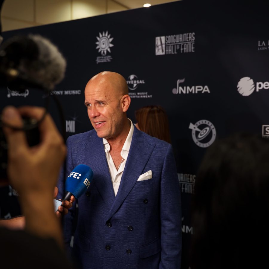 GIAN MARCO INGRESA AL SALÓN DE LA FAMA DE LOS COMPOSITORES LATINOS EN LA DECIMOTERCERA EDICIÓN DE LOS PREMIOS LA MUSA