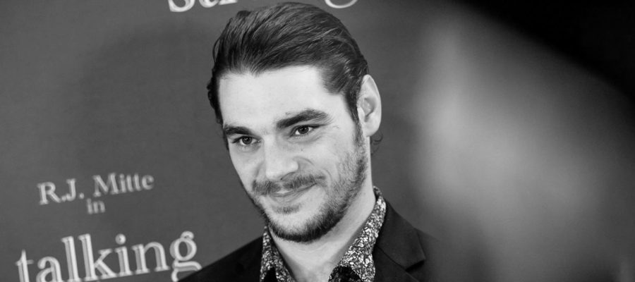 HALLAN SIN VIDA AL ACTOR RJ MITTE, RECORDADO POR SU PAPEL EN LA SERIE 'BREAKING BAD'