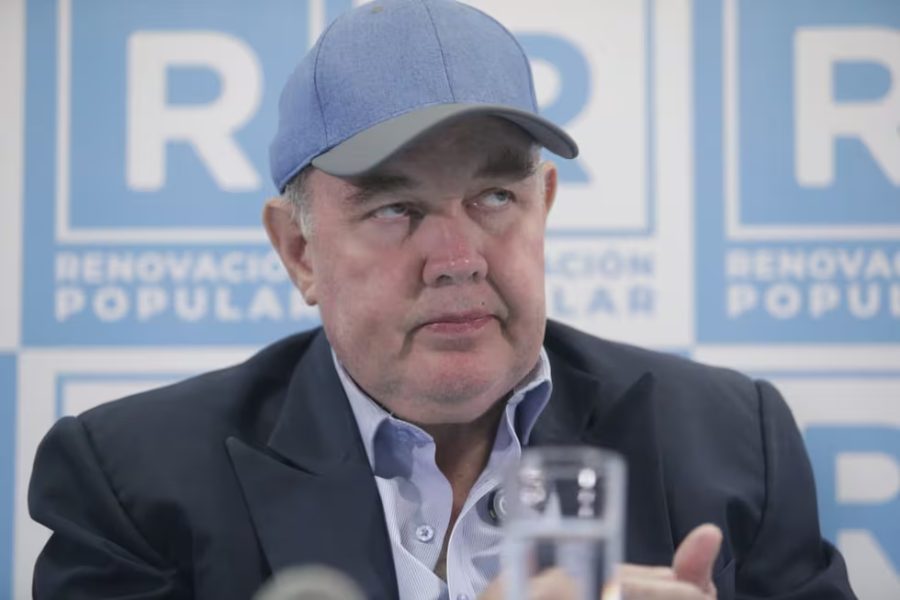 JORGE GUERRA A RAFAEL LÓPEZ ALIAGA TRAS PRIMEROS RESULTADOS ELECTORALES: "VEREMOS SI PARA EL 2030 QUEDAN RESTOS QUE DEVORAR"