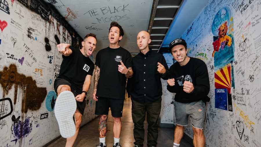 ¡SIMPLE PLAN REGRESA A PERÚ CON TODOS SUS ÉXITOS! ALL TIME LOW, 6 VOLTIOS Y GAMEPAD SE SUMAN AL EXPLOSIVO CONCIERTO