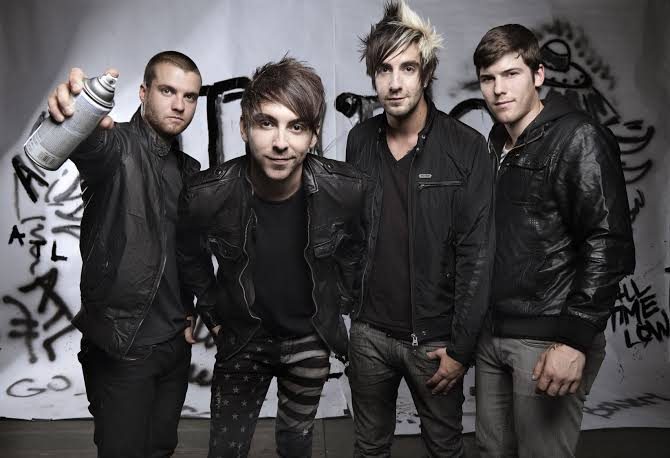 ¡SIMPLE PLAN REGRESA AL PERÚ CON TODOS SUS ÉXITOS! ALL TIME LOW, 6 VOLTIOS Y GAMEPAD SE SUMAN AL EXPLOSIVO CONCIERTO