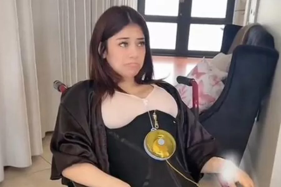 ZULLY REAPARECE EN SILLA DE RUEDAS TRAS SUFRIR ACCIDENTE POSTERIOR A CIRUGÍAS ESTÉTICAS EN MIAMI